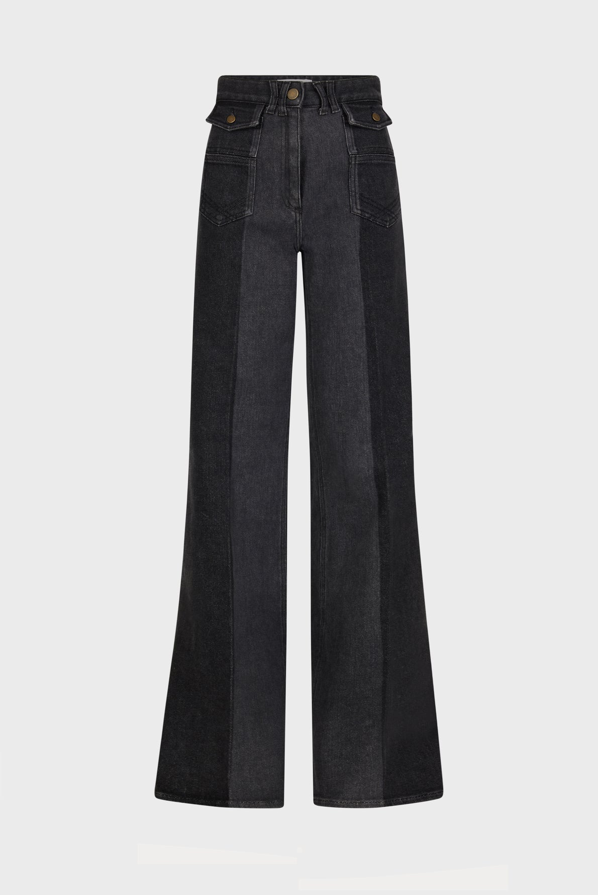 High-waisted black denim flared jeans with a striking denim bicolore effect, featuring wide panels of lighter and darker black, front pockets, and button details at the waist. These jean flare trousers offer a modern twist on a classic silhouette.