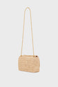 A beige sac raphia woven handbag with a bandoulière chaîne en or is displayed on a plain white background, showcasing exquisite savoir-faire artisanal.