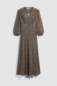 Long-sleeve, V-neck midi dress with a fitted waist and a brown, black, and white floral imprimé abstrait. The dress features a flowy skirt crafted from tissu fluide and slight puff sleeves, displayed against a plain light background.