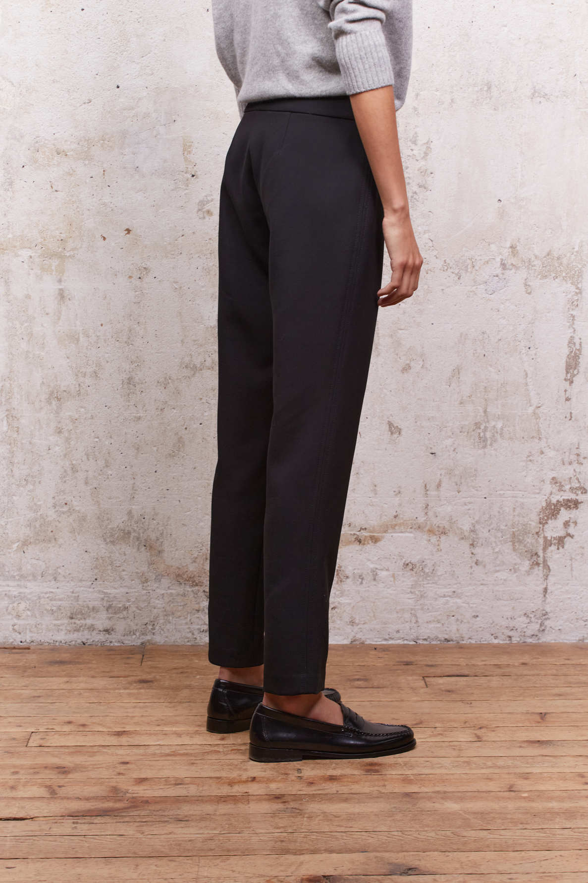 Lucie - Pantalon droit en crêpe 7/8