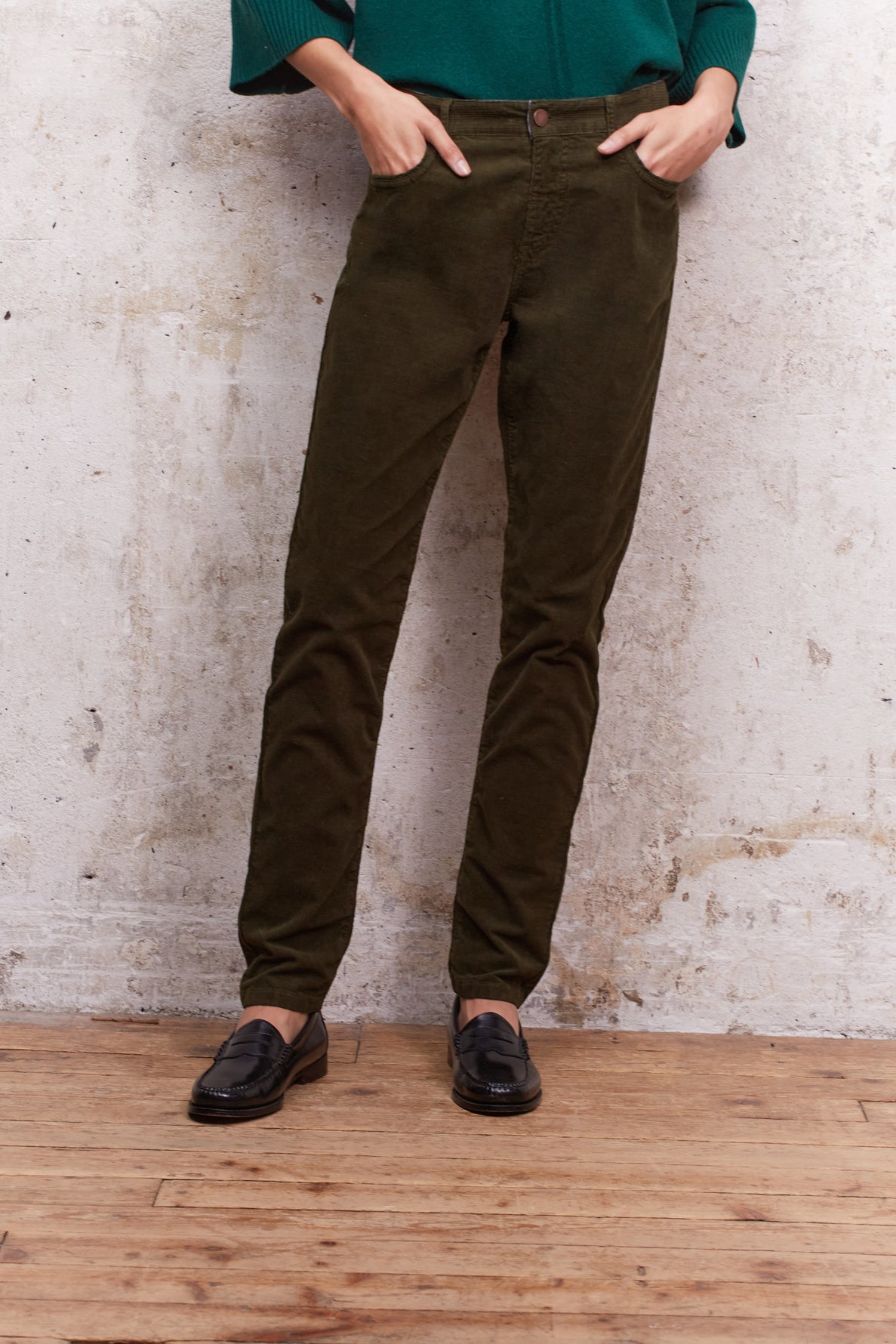 Pantalon droit en velours côtelé - EMMILY