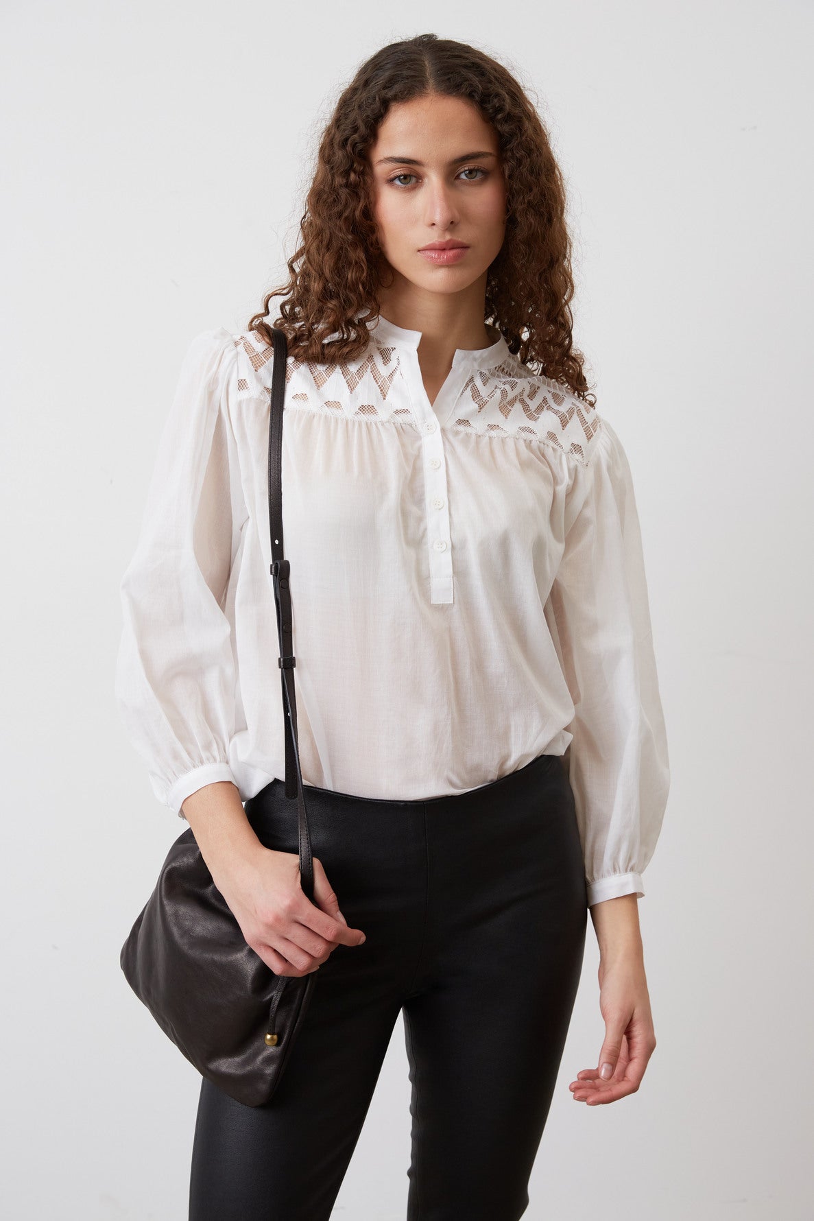 Blouse en voile de coton et dentelle - CARLO
