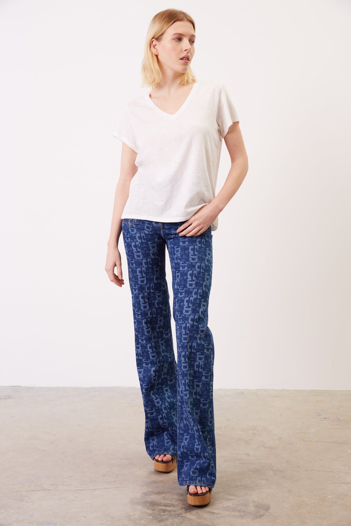 V-neck cotton T-shirt - ANDY