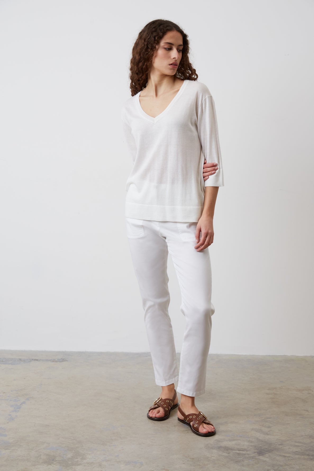 V-neck sweater - LACINA
